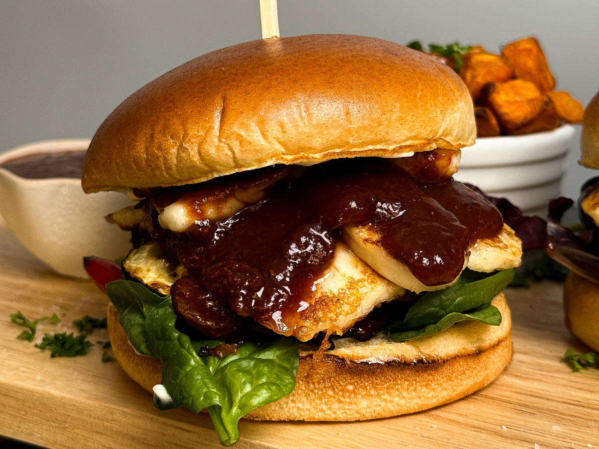 Roasted Vegetable & Grilled Halloumi Burger with Red Onion Relish